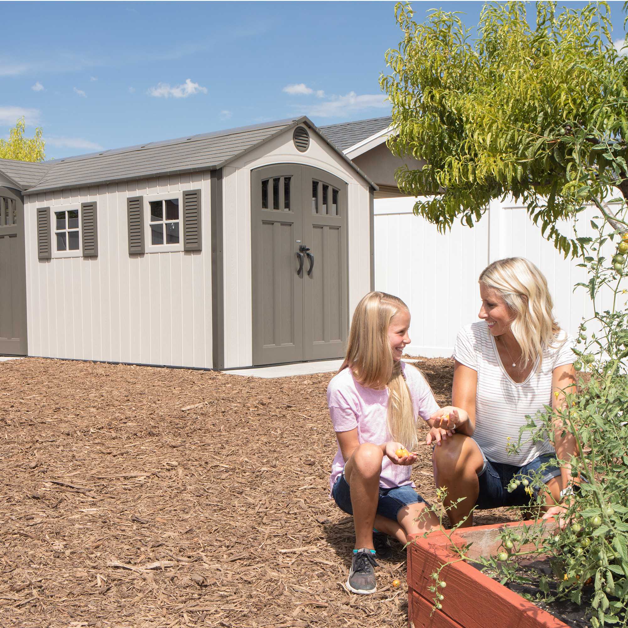 Lifetime 17.5 Ft. x 8 Ft. Outdoor Storage Shed detail